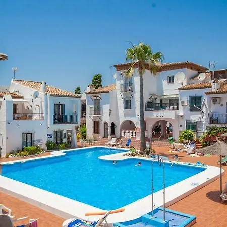 Pueblo Andaluz فيلة